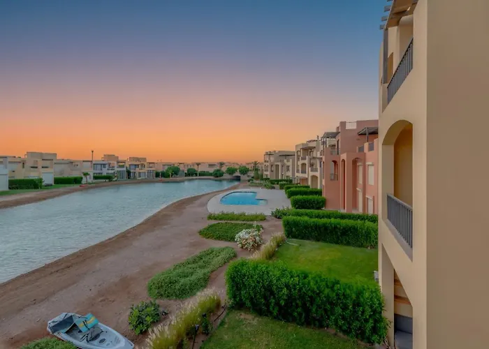 Daire New! 2br Duplex In Tawila, Gouna Private Jacuzzi, Garden, Lagoon & Pool *