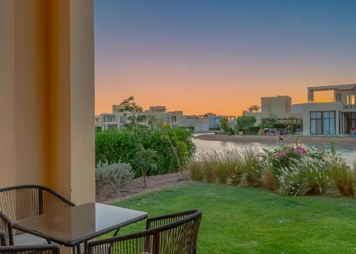 New! 2br Duplex In Tawila, Gouna Private Jacuzzi, Garden, Lagoon & Pool Daire